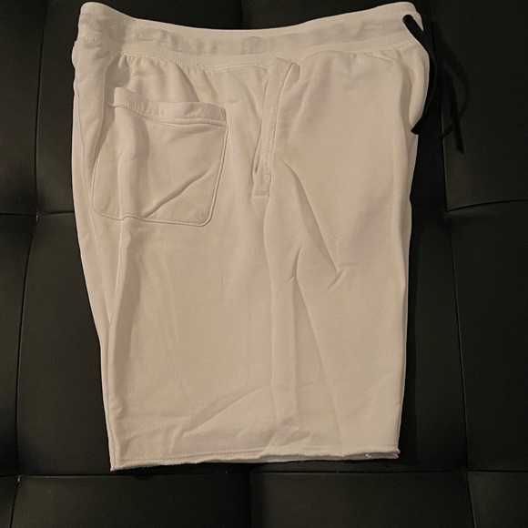 Wore them once white nike shorts size medium - Picture 4 of 4
